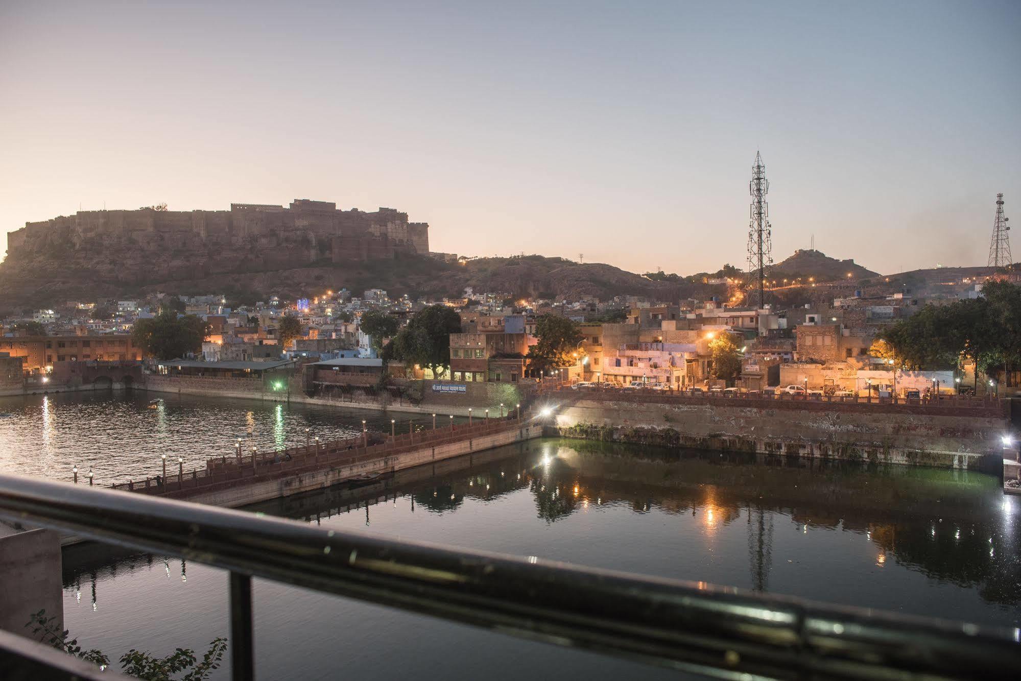 Jee Ri Haveli Ξενοδοχείο Τζοντχπούρ Εξωτερικό φωτογραφία