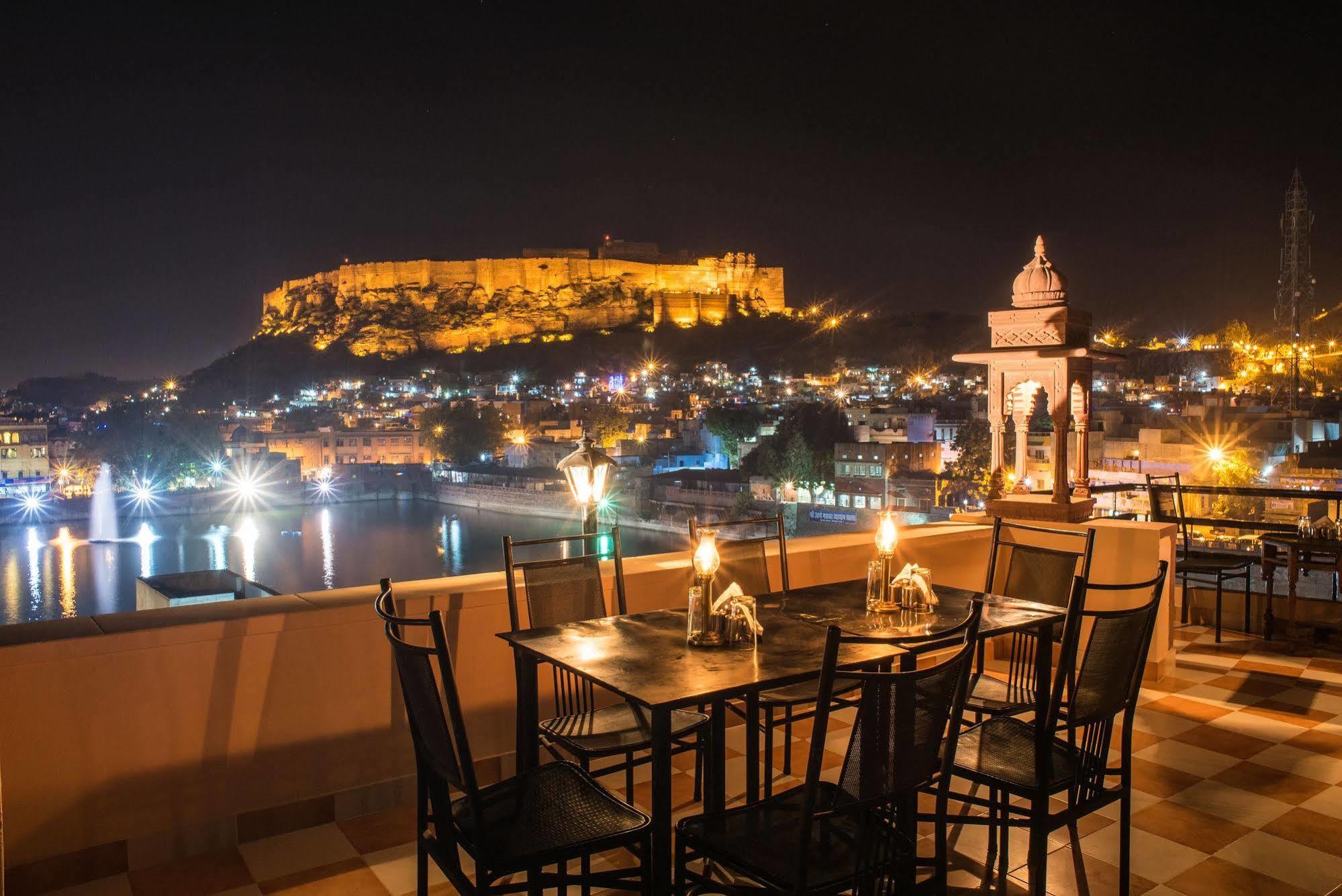 Jee Ri Haveli Ξενοδοχείο Τζοντχπούρ Εξωτερικό φωτογραφία