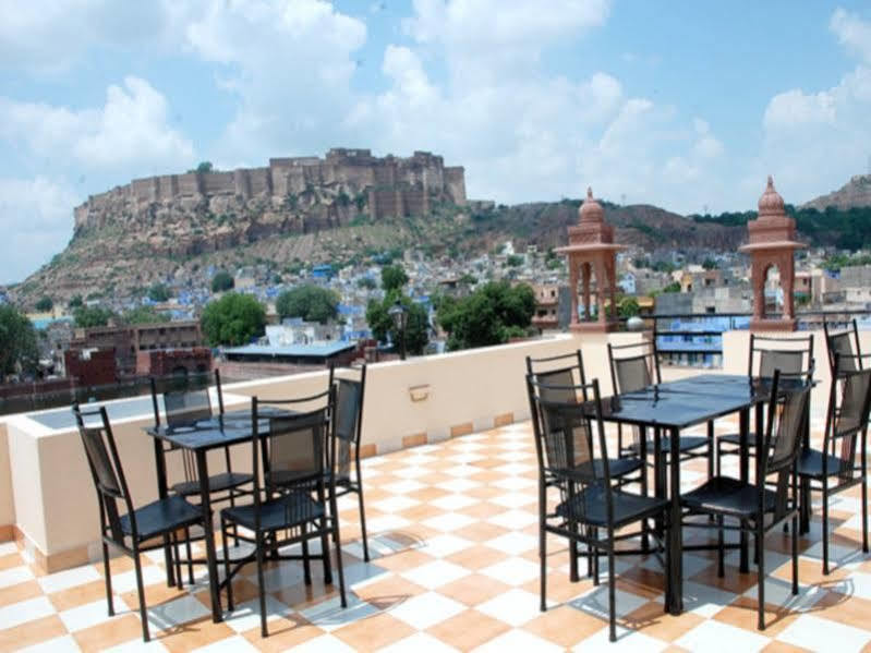 Jee Ri Haveli Ξενοδοχείο Τζοντχπούρ Εξωτερικό φωτογραφία